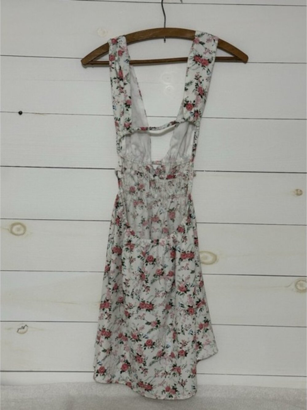 SHEIN Halter Floral Mini Dress White With Pink Rose Print Size XS NWT - Picture 2 of 2